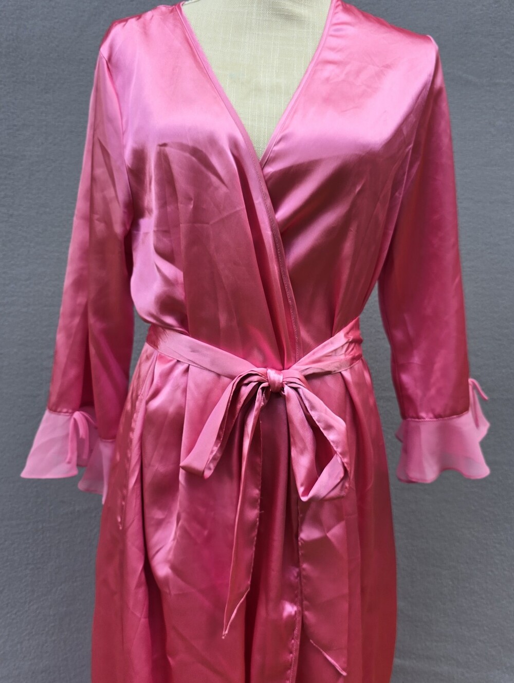 Morgan Taylor Pink Satiny Long Wrap Robe S/M